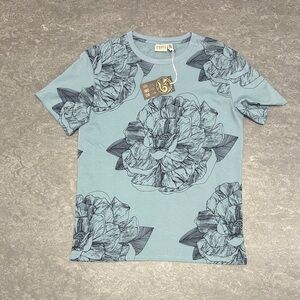 Happy Earth Low Tide tee peony small NWT